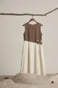 Prenda de la colección raíces- Vestido bicolor